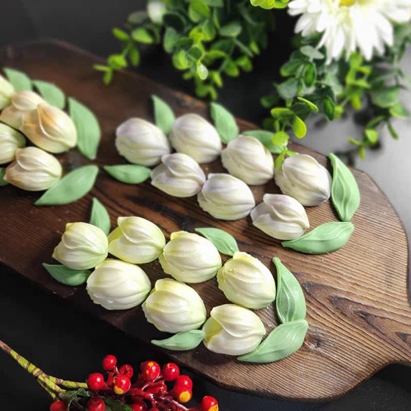 Khuôn Silicon - Hoa Bay Cánh Rũ - Nụ Tulip Kèm Lá