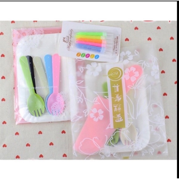 COMBO SET NĨA NẾN DAO NHỰA PHỤ KIỆN TRANG TRÍ BÁNH