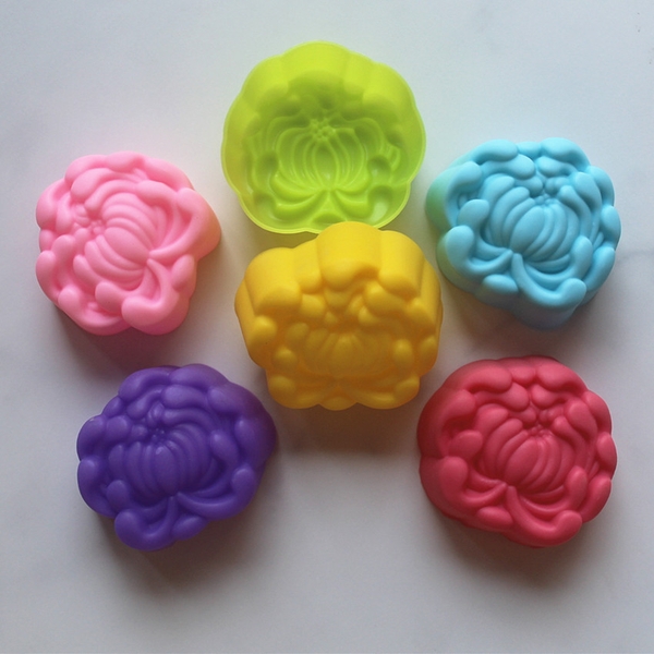 [10 cup] Khuôn Silicon - Cup Set 3cm - M09 - Cúc Chụm