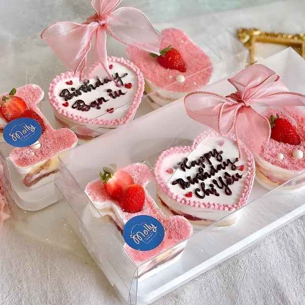 Hộp Nhựa - Ly Chữ I<3U (ILU) - Kèm Hộp