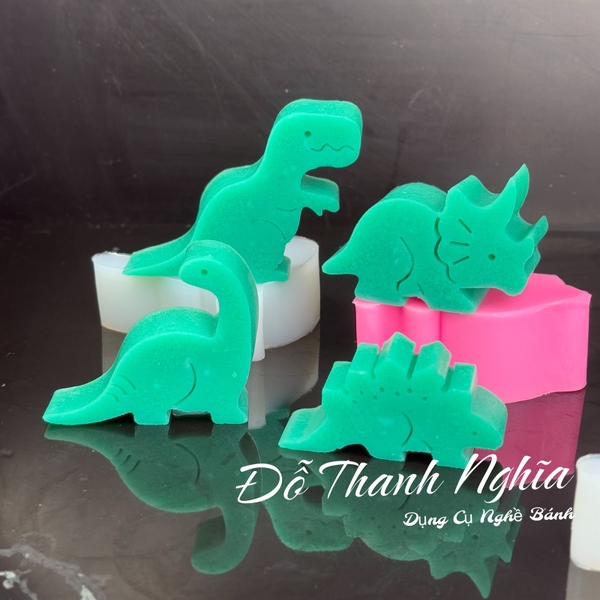 Khuôn Silicon Động Vật Khủng Long Đúc 11x6cm