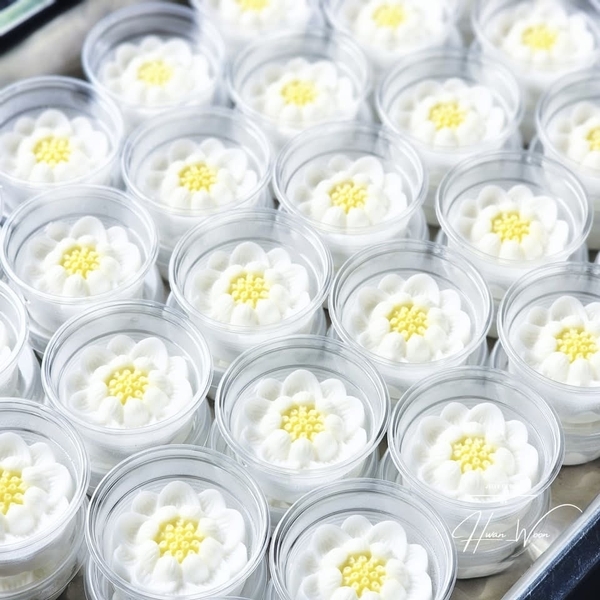 [10 cup] Khuôn Silicon - Cup Set 5cm - M53 - Hoa Sen Nhuỵ