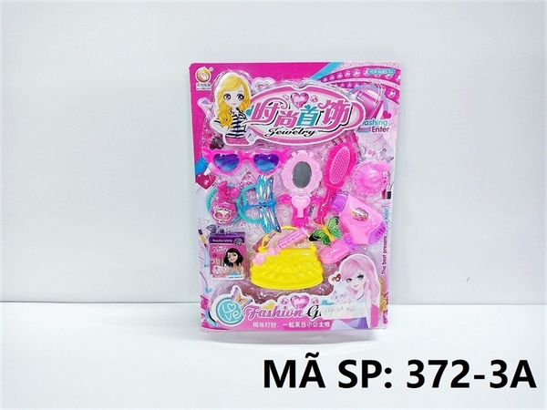 372-3A VĨ TRANG ĐIỂM TÚI XÁCH, MÁY SẤY, GƯƠNG, LƯỢC, MẮT KIẾNG, VÒNG, CHUỒN CHUỒN Fashion Girl