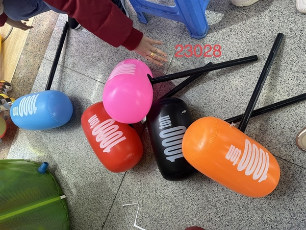 23028 LỐC 10C BÓNG PHAO HÌNH BÚA (HỒNG, XANH)