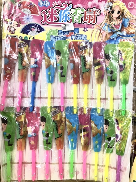 BC023 TÚI VỈ 20C QUẠT TAY