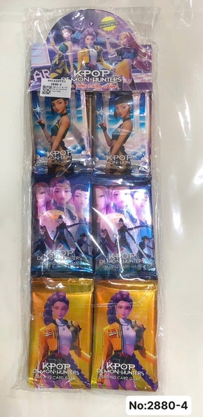 2880-4 TÚI 36 THẺ BÀI CÔ GÁI KPOP HUNTERS