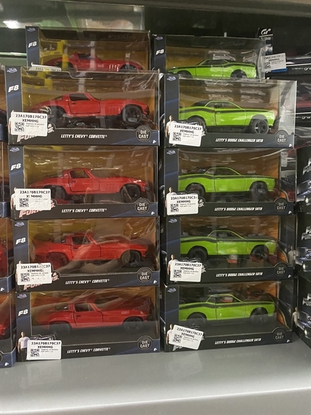 XEMHHG XE MOHINH HỘP GIẤY 1:32