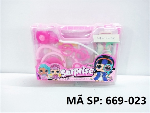669-023 HỘP VALI BÁC SĨ TAI NGHE, MẮT KIẾNG + 1C BÉ NHÍ