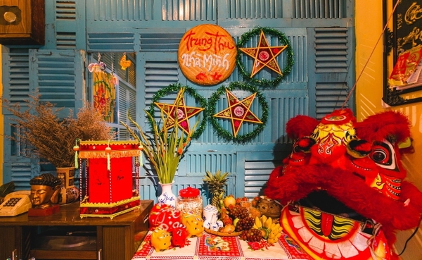 Mâm cỗ trông trăng – ký ức đầy màu sắc của một thời tuổi thơ