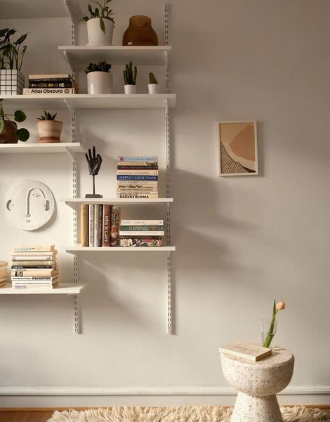 BỘ KỆ THANH RAY LẮP GHÉP AMD – CHO NGƯỜI SỐNG MỘT MÌNH, SỐNG GỌN VÀ CÓ GU