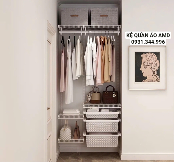 🎯 Góc setup xịn xò với Bộ kệ quần áo AMD