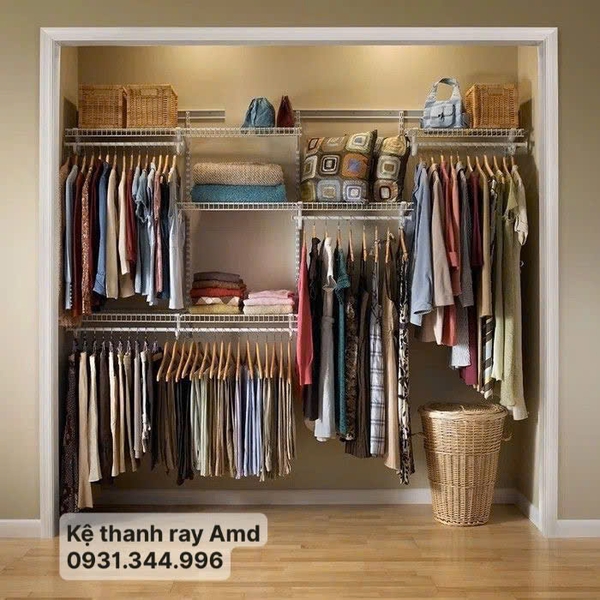 Tủ quần áo quá chật, không còn chỗ treo đồ? Kệ thanh ray AMD – giải phóng không gian, sắp xếp lại cuộc sống.