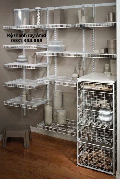 Tủ đồ lộn xộn – nỗi ám ảnh mỗi sáng của người bận rộn