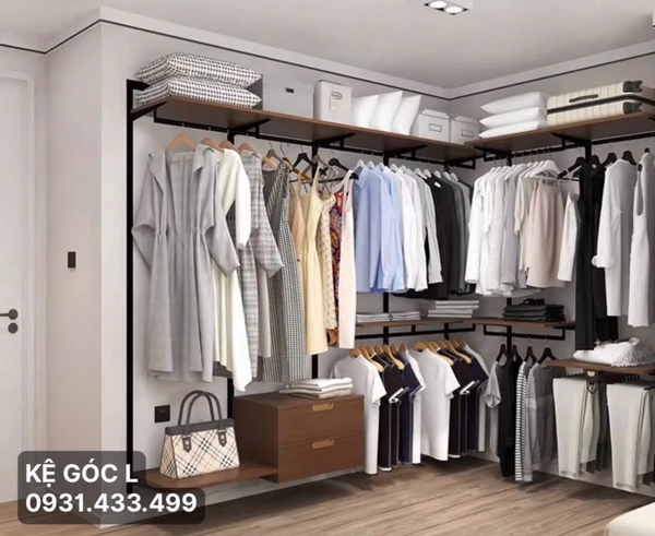 🧩 KỆ QUẦN ÁO GÓC L – GIẢI PHÁP TỐI ƯU CHO GÓC NHỎ DÂN VĂN PHÒNG
