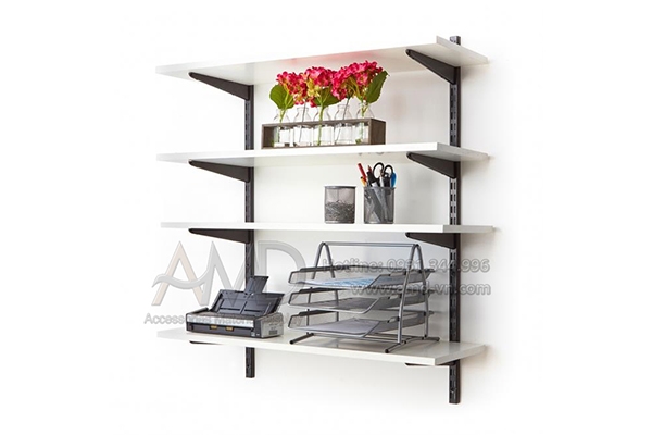 Tận dụng không gian với bộ kệ thanh ray gắn tường