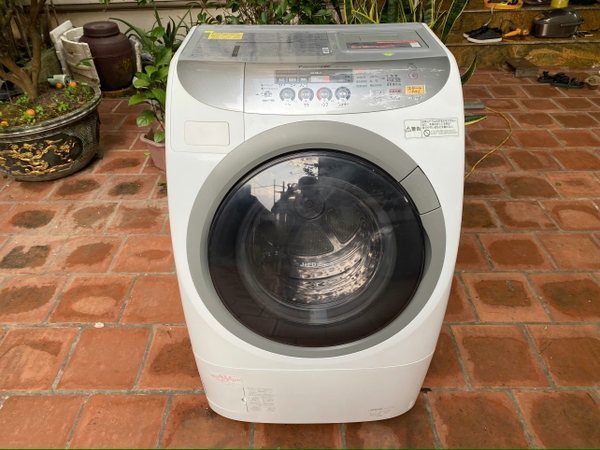 Máy giặt Panasonic V1600