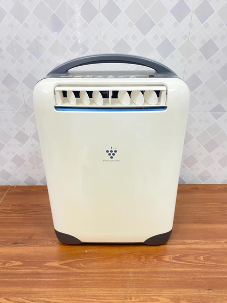 Máy hút ẩm Sharp 7,1L : CV-T71CH-W