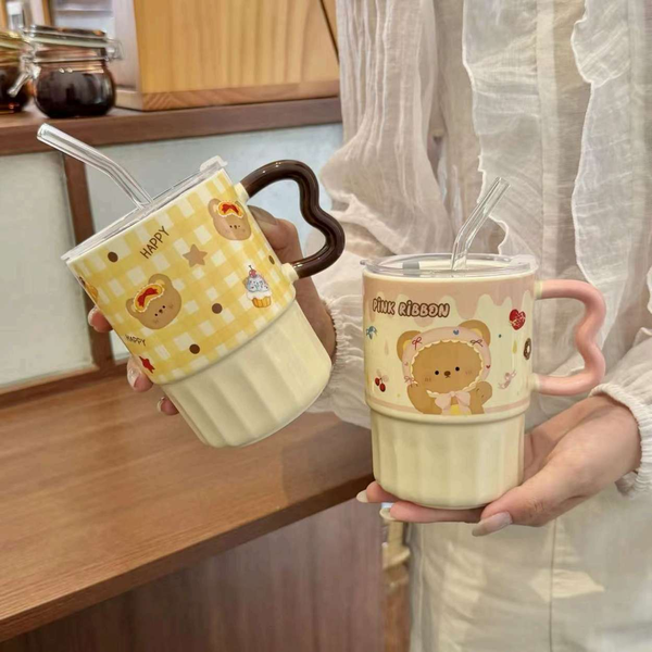 Cốc sứ gấu bơ kèm ống hút