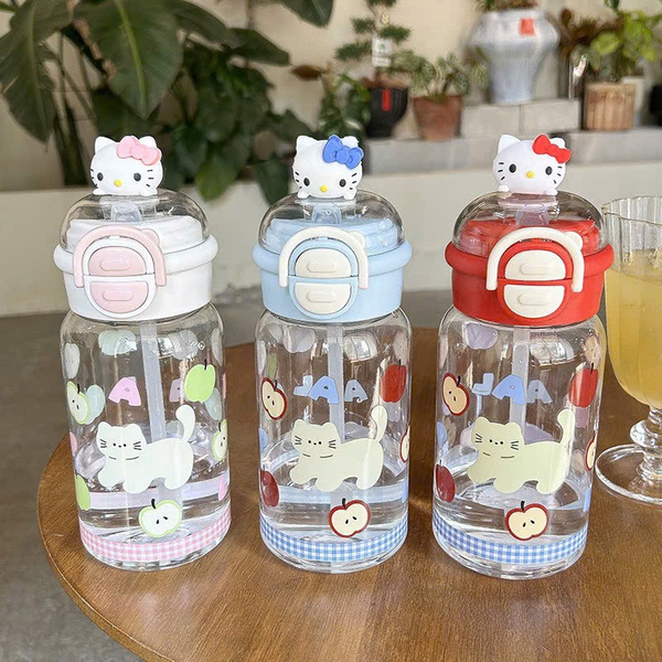 Bình nước nhựa Hello Kitty 550ml SP3833