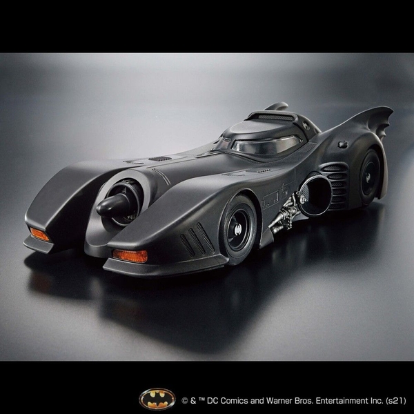 Mô Hình Lắp Ráp 1/35 SCALE MODEL KIT BATMOBILE (BATMAN Ver.) của Bandai Nhật Bản