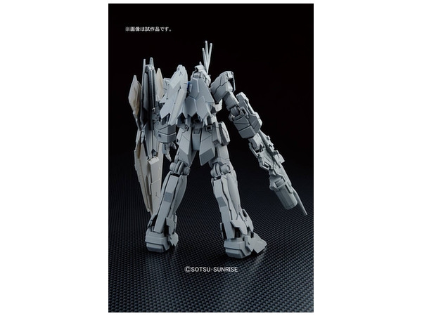 Mô hình lắp ráp Gundam HGUC 153 Unicorn Gundam 2 Banshee Norn (Unicorn Mode) 1/144  của Bandai nhật bản