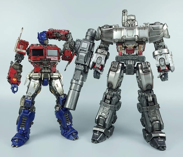 Mô hình Transformer Megatron Megatank MT-01 của monocrat