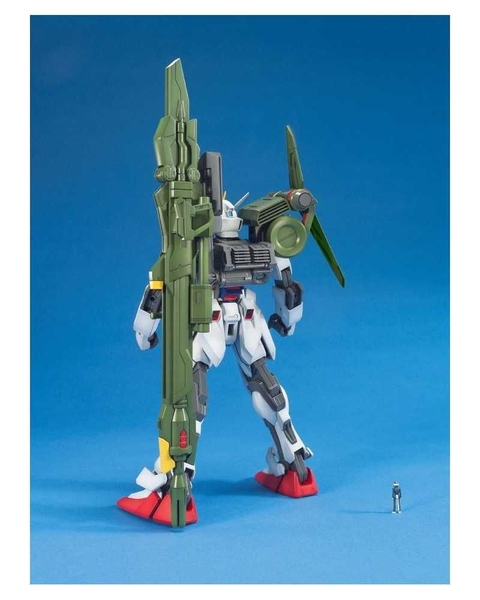 Mô Hình Lắp Ráp Gundam MG 1/100 STRIKE GUNDAM LAUNCHER / SWORD của Bandai Nhật Bản