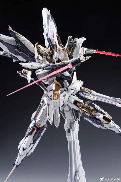 Mô Hình Lắp Ráp MG 1/100 In Era + PMD Aurora Imperial Dawn Knight Troops Model Kits ( có Khung Xương Kim Loại)