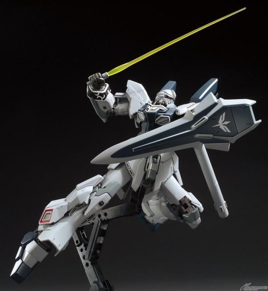 Mô Hình Lắp Ráp Gundam HG UC 1/144 Sinanju Stein - Narrative Ver của Bandai Nhật Bản