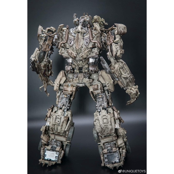( Hàng sẵn) Mô hình Robot biến hình UT R-05 Desperado Megatron Battle dame Version của Unique Toys