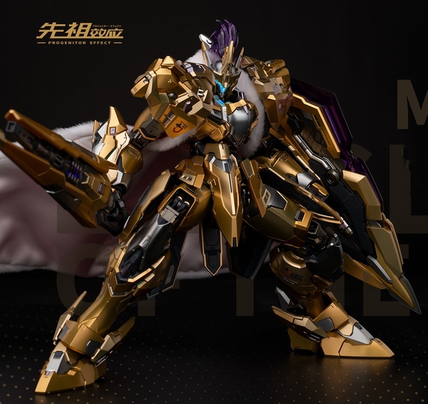 Mô Hình Ráp Sẵn MCT-E02 Lancelot bản màu Hoàng Kim Limited (kèm Gacha và Áo choàng) của Moshow Toys