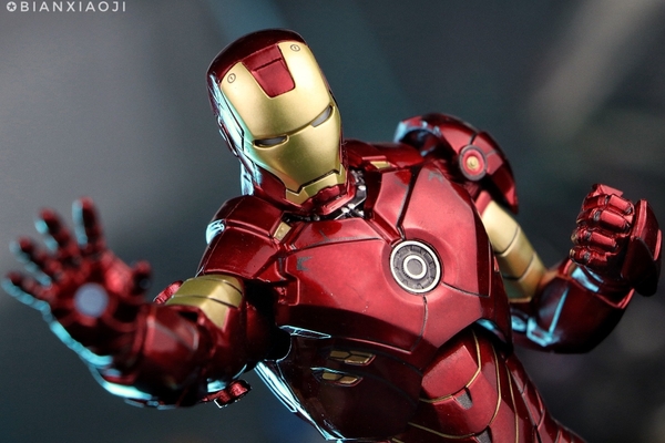 Mô Hình Ráp Sẵn Iron Man MK4 Mark IV Scale 1/10 của ZDTOYS