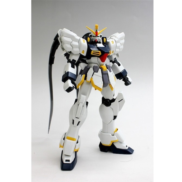 Mô Hình Lắp Ráp Gundam MG Sandrock Endless Waltz 1/100 Gundam W EW [GDB] [BMG] Chính Hãng Bandai
