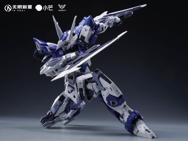 Mô Hình Lắp Ráp Thunderbolt Azure - W Studio Ver. của In Era+