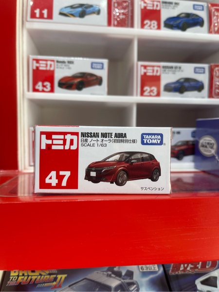 Tomica No.47-09 Nissan Note Aura SP 25
