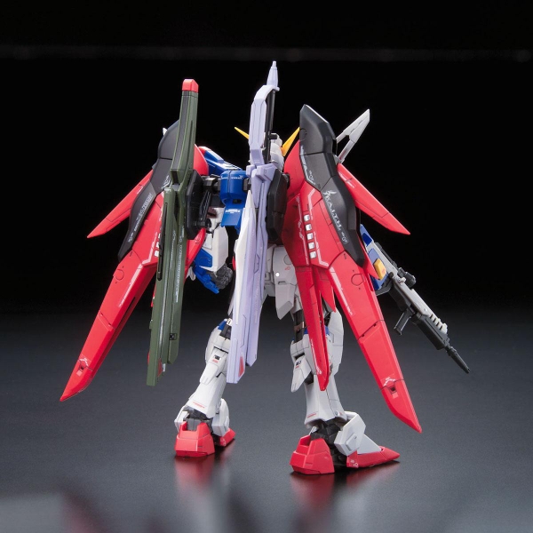 Mô hình lắp Ráp Gundam RG 11 Destiny Gundam 1/144 SEED Destiny của Bandai nhật bản
