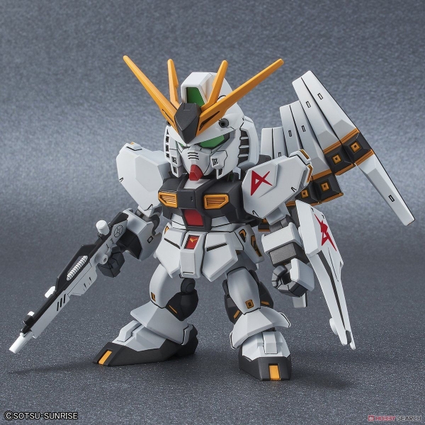 Mô Hình Lắp Ráp Gundam SD GUNDAM EX-STANDARD νGUNDAM của Bandai Nhật bản