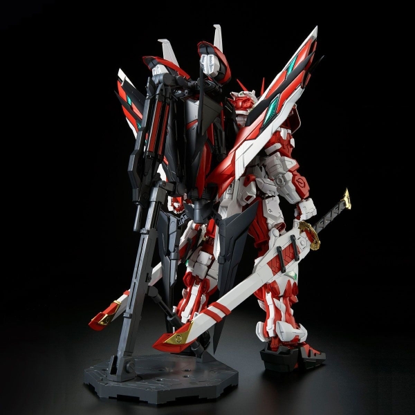 Mô Hình Lắp Ráp Gundam PG 1/60 GUNDAM ASTRAY RED FRAME KAI của Bandai Nhật Bản