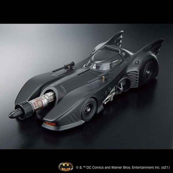Mô Hình Lắp Ráp 1/35 SCALE MODEL KIT BATMOBILE (BATMAN Ver.) của Bandai Nhật Bản