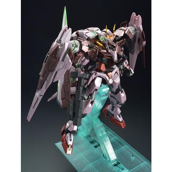 Mô Hình Lắp Ráp Gundam PG 1/60 GN-0000 + GNR-010 Trans-Am Gundam 00 Raiser của Bandai Nhật bản