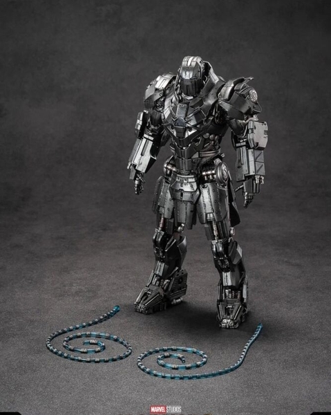 Mô Hình Ráp Sẵn Blacklash Marvel Scale 1/10 Whiplash Led Mark 2 của ZDToys