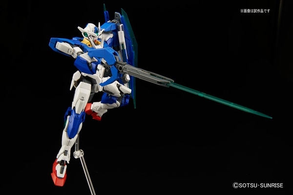 Mô Hình lắp ráp Gundam RG 1/144 Gundam 00 QanT / Qan[T] của Bandai Nhật