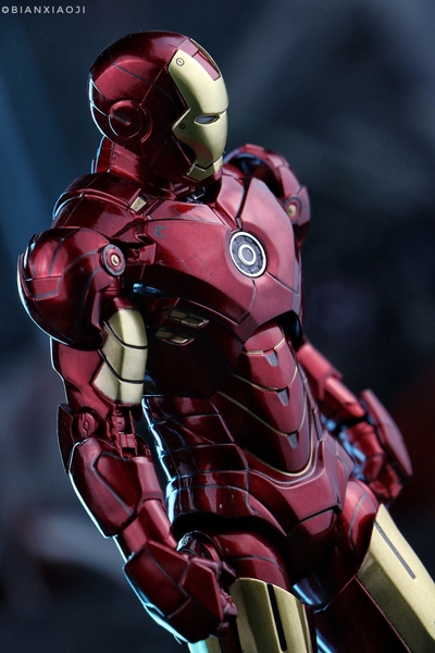 Mô Hình Ráp Sẵn Iron Man MK4 Mark IV Scale 1/10 của ZDTOYS