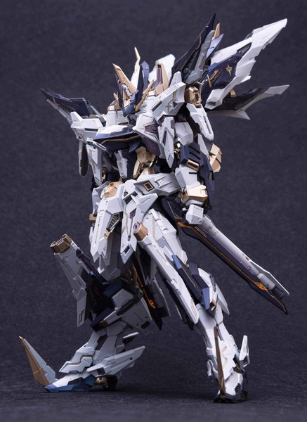 Mô Hình Lắp Ráp MG 1/100 In Era + PMD Aurora Imperial Dawn Knight Troops Model Kits ( có Khung Xương Kim Loại)
