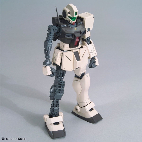 Mô Hình Lắp Ráp Gundam MG 1/100 GM COMMAND - COLONY TYPE của Bandai Nhật Bản