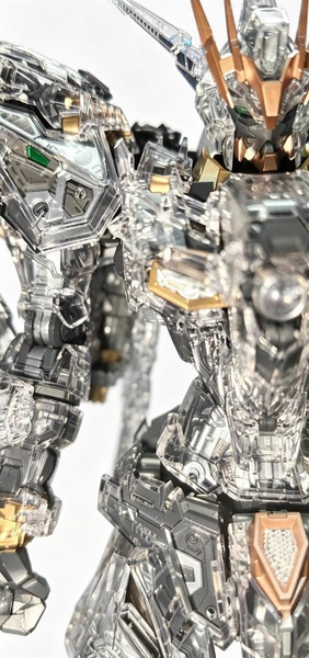 Mô hình lắp ráp 1/100 RT-002 NEMESIS màu CLEAR - Infinite Dimension (tặng kèm base + decal nước)