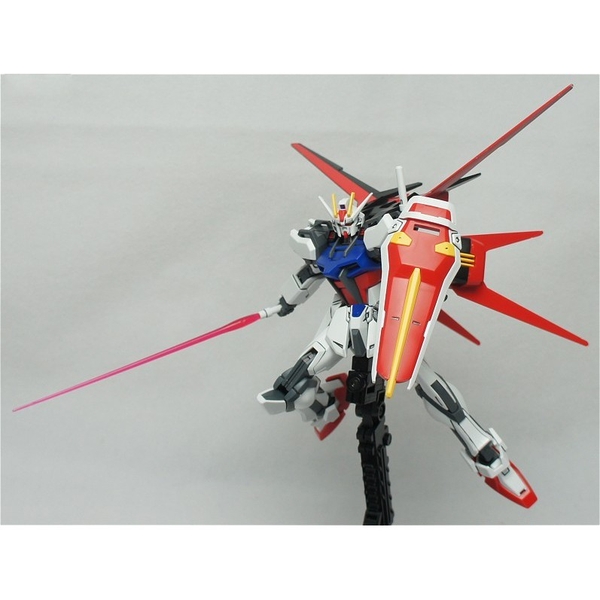 Mô Hình Gundam HG 171 Aile Strike Gundam 1/144 SEED Chính Hãng Bandai