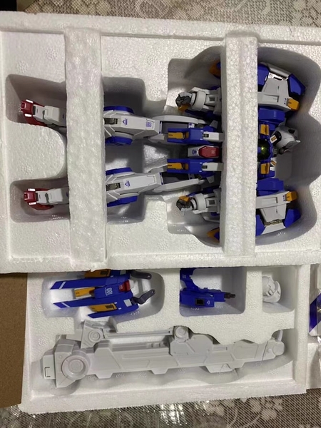 Mô hình Metal Build MC Avalanche Exia + weapon của MC