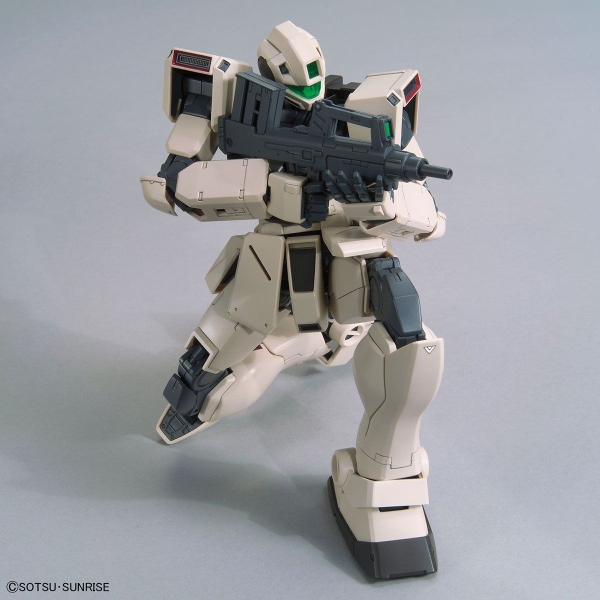 Mô Hình Lắp Ráp Gundam MG 1/100 GM COMMAND - COLONY TYPE của Bandai Nhật Bản