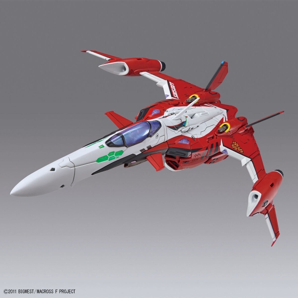 Mô hình lắp ráp Gundam HG 1/100 YF-29 DURANDAL VALKYRIE (ALTO SAOTOME USE) của Bandai Nhật